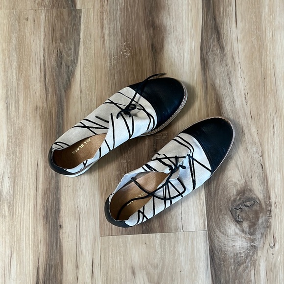 All Black Shoes - Women’s shoes